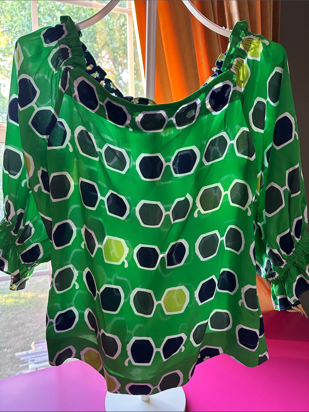Trina Turk Green Geometric Puff-Sleeve Women's Top - Picture 2 of 7